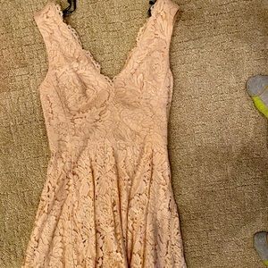 Vera Wang pink lace dress
